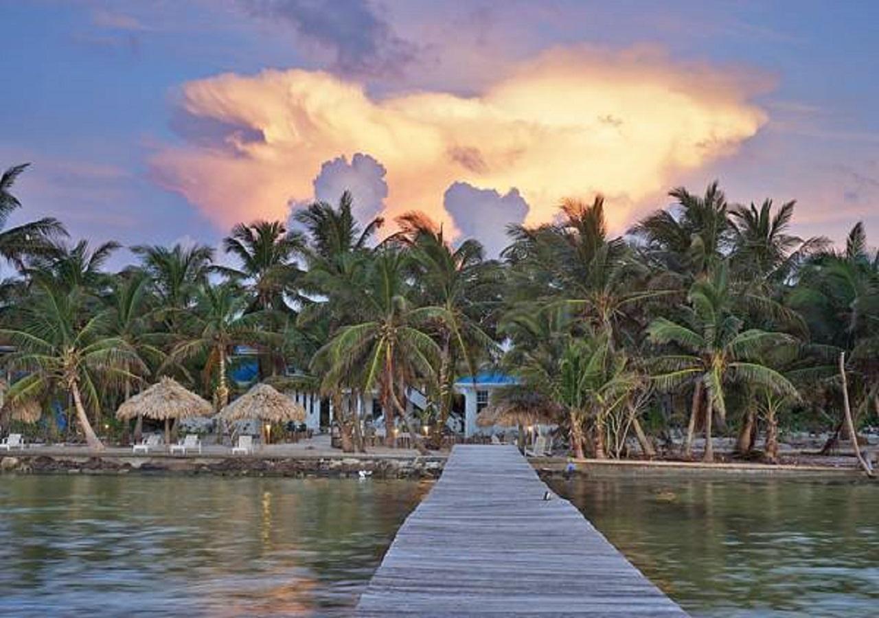 Cocotal Inn And Cabanas San Pedro  Exterior foto
